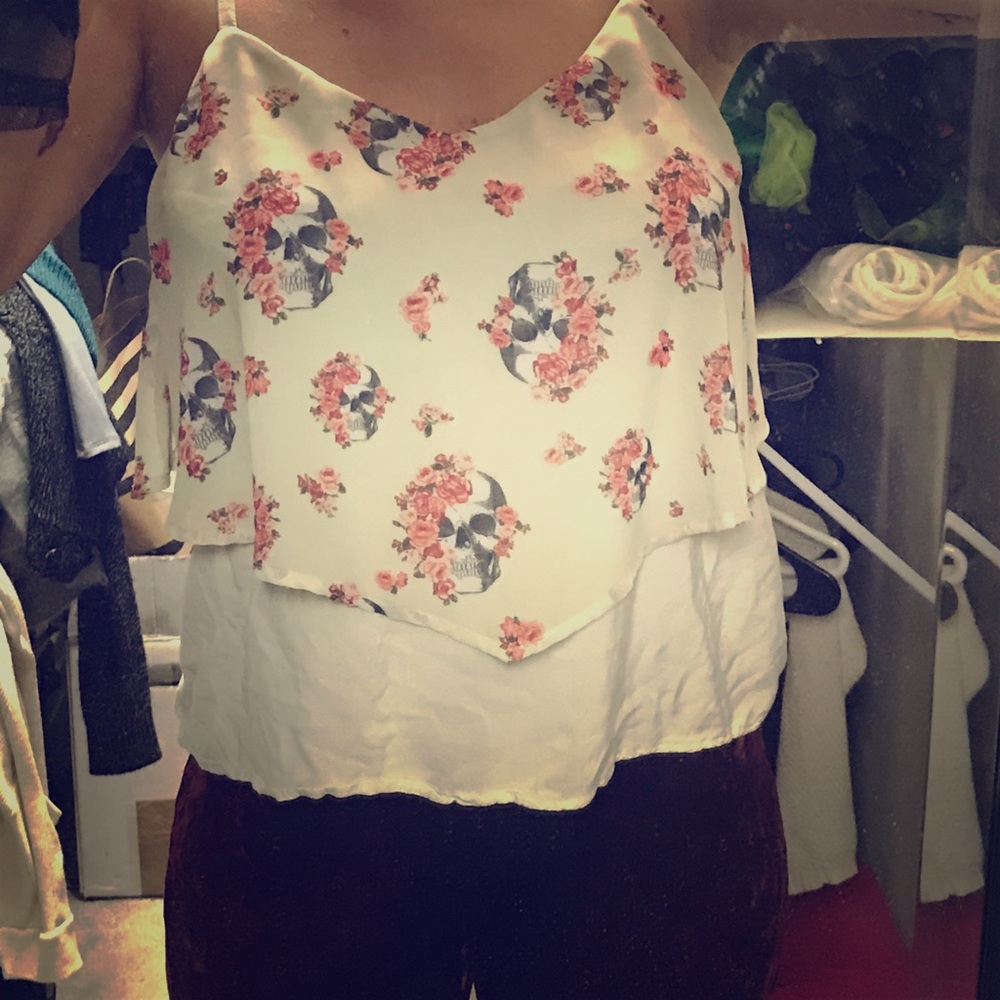 Skull two tier blouse.